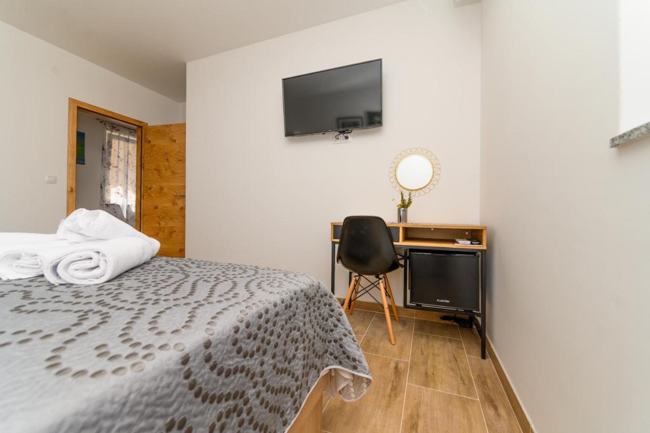 Rooms Forever Miholascica Экстерьер фото