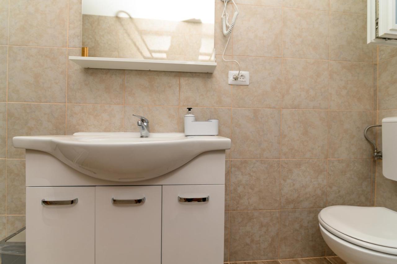 Rooms Forever Miholascica Экстерьер фото